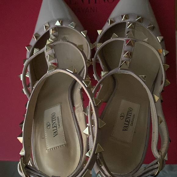 Valentino Garavani Rockstud Heels sz 37.5 - Picture 8 of 10